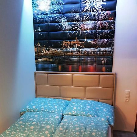 Apartament Fireworks Rakoczi mini Budapeszt Zewnętrze zdjęcie