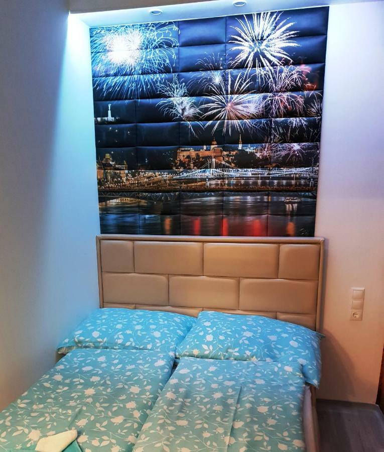 Apartament Fireworks Rakoczi mini Budapeszt Zewnętrze zdjęcie